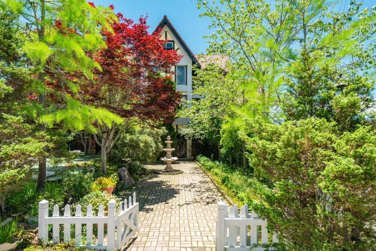 清境英格曼花園民宿 Renai Extérieur photo